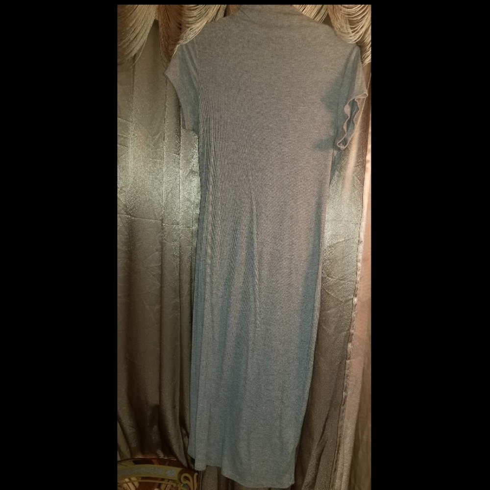 Grey dress